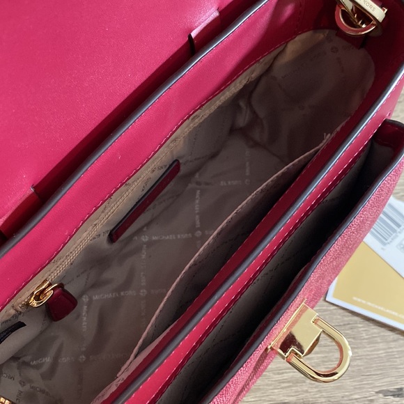 MK Manhattan Leather Logo Satchel NWT - Picture 4 of 9